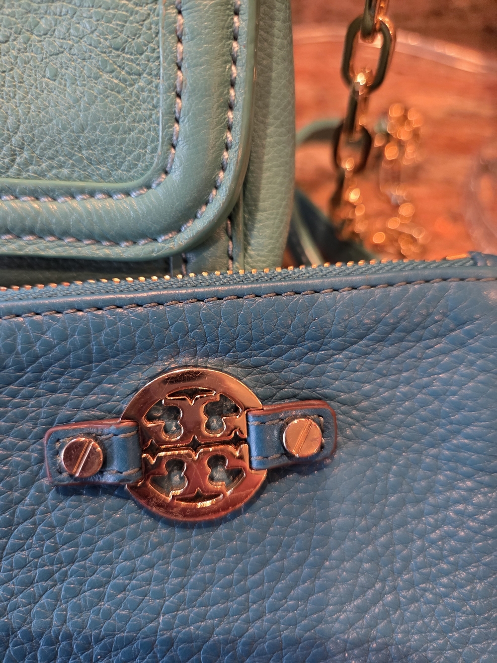 Tory Burch Teal Leather Crossbody with Coordinating Coin Purse - Picture 4 of 9